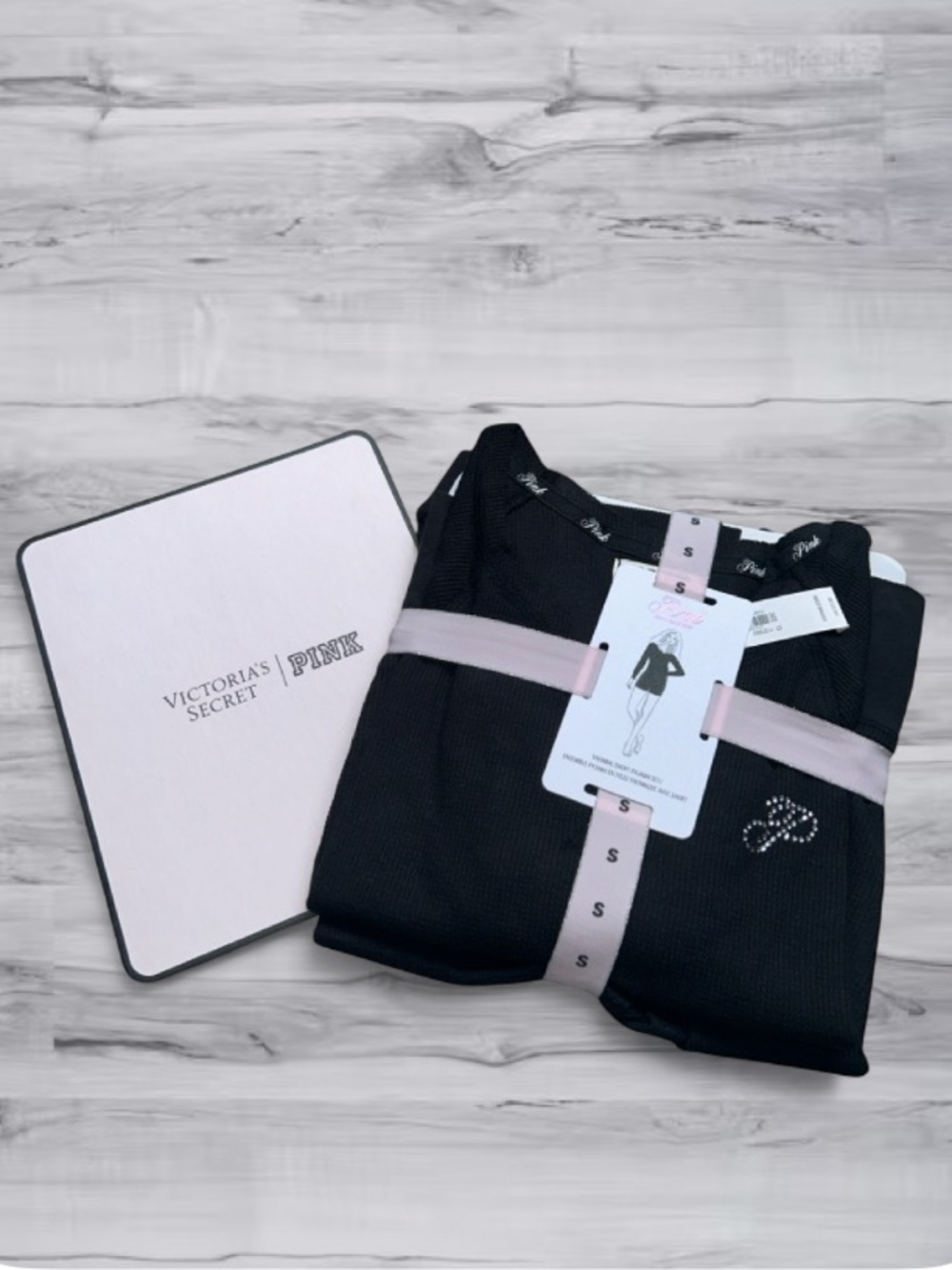 🆕❄️ PINK Snowflake Thermal Knit Set Black Victoria’s Secret Small NWT